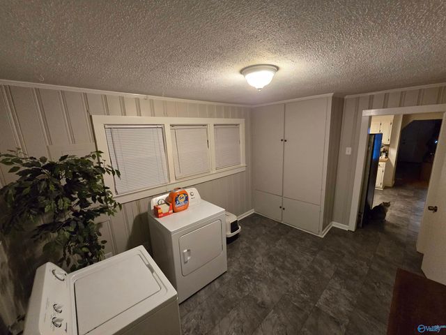 410 Mccullough Avenue, Huntsville, AL 35801