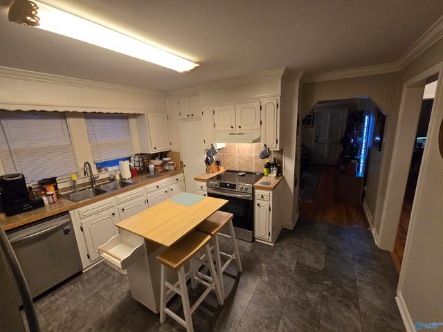 410 Mccullough Avenue, Huntsville, AL 35801