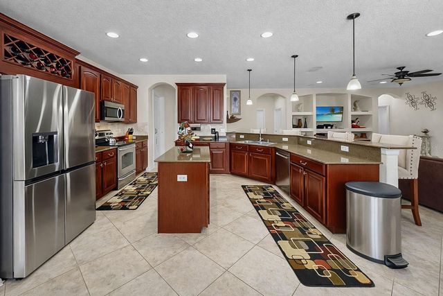 1808 BONITA BLUFF COURT, Ruskin, FL 33570