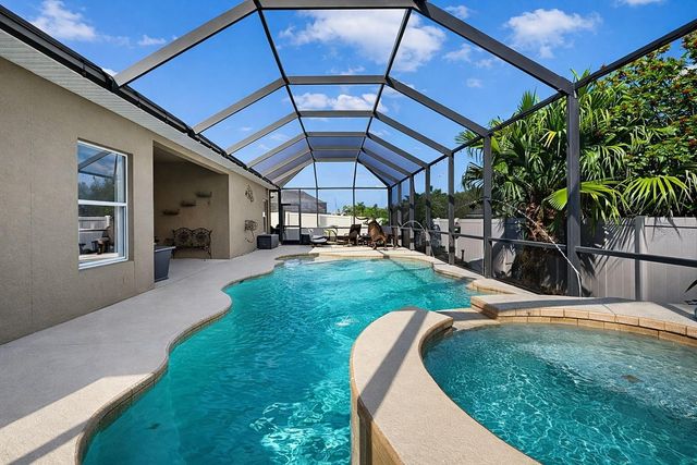 1808 BONITA BLUFF COURT, Ruskin, FL 33570