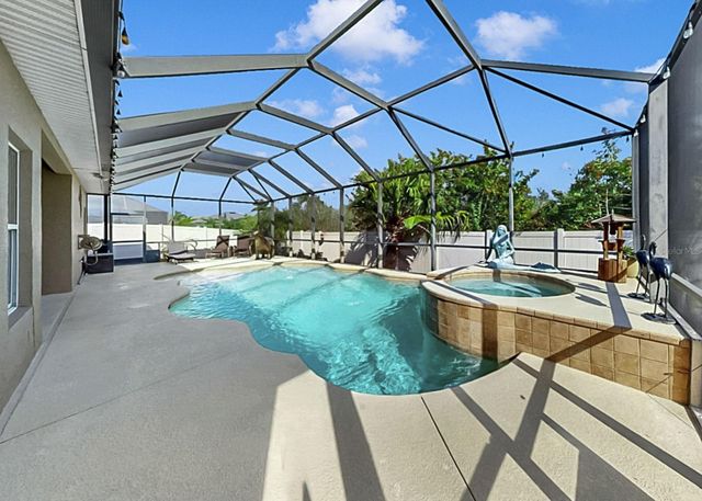 1808 BONITA BLUFF COURT, Ruskin, FL 33570