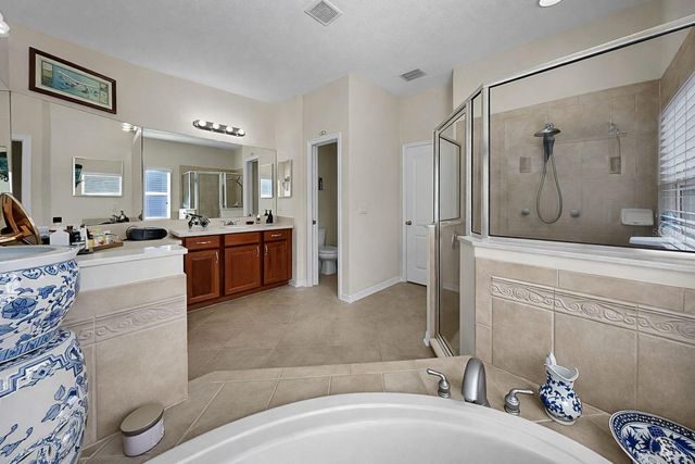 1808 BONITA BLUFF COURT, Ruskin, FL 33570