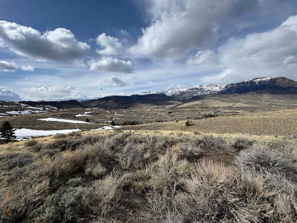 Lot 105 Laurel Dr, Wapiti, WY 82450 photo 2