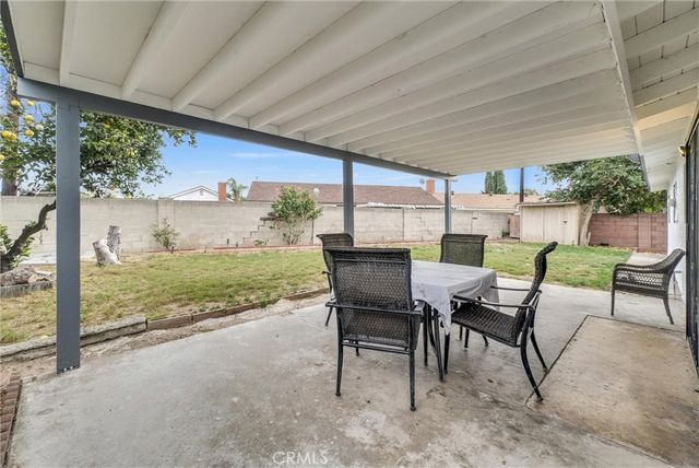 621 Rosita, Santa Ana, CA 92703