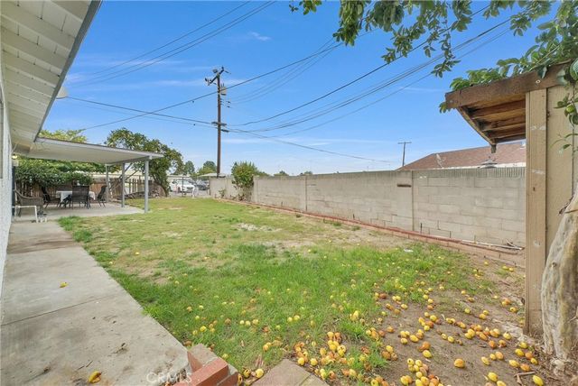 621 Rosita, Santa Ana, CA 92703