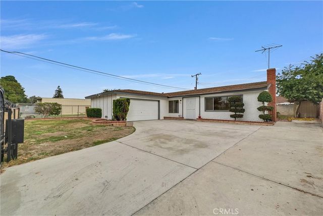 621 Rosita, Santa Ana, CA 92703