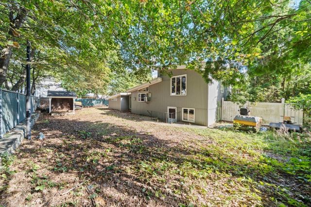 59 Hally Rd, Lowell, MA 01854