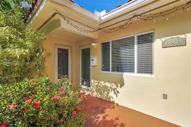 11919 NE 8th av, Biscayne Park, FL 33161