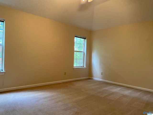 524 Sussex Drive, Huntsville, AL 35824