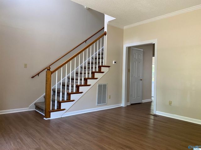 524 Sussex Drive, Huntsville, AL 35824