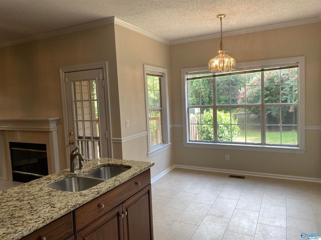 524 Sussex Drive, Huntsville, AL 35824