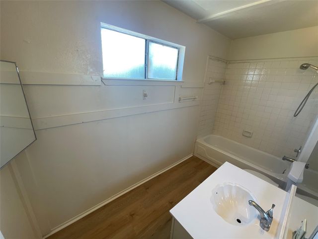 11041 Albury Drive, Houston, TX 77096