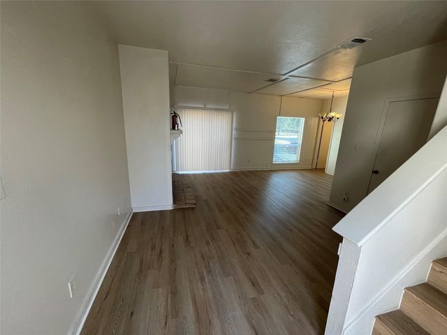 11041 Albury Drive, Houston, TX 77096