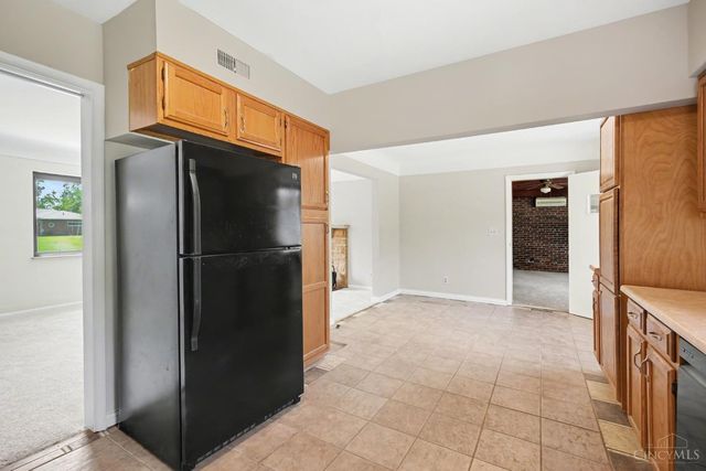 2032 Arrowood Place, Springfield Twp., OH 45231