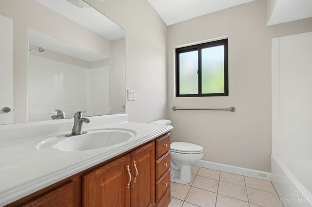 2032 Arrowood Place, Springfield Twp., OH 45231