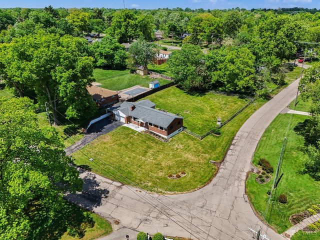 2032 Arrowood Place, Springfield Twp., OH 45231