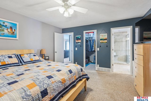 5796 County Road 40, Fort Calhoun, NE 68023