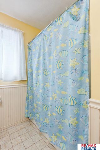 5796 County Road 40, Fort Calhoun, NE 68023