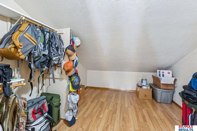 5796 County Road 40, Fort Calhoun, NE 68023