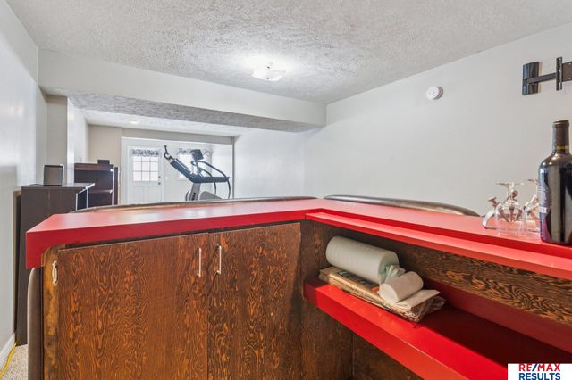 5796 County Road 40, Fort Calhoun, NE 68023