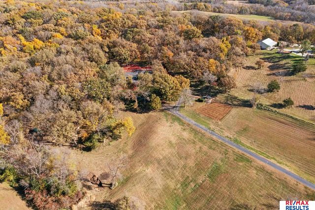 5796 County Road 40, Fort Calhoun, NE 68023