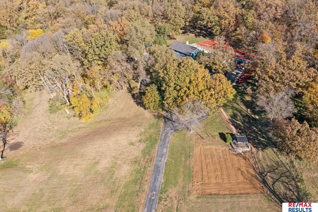 5796 County Road 40, Fort Calhoun, NE 68023