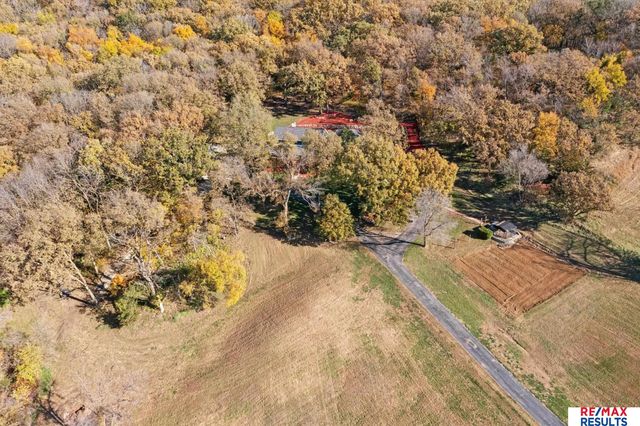 5796 County Road 40, Fort Calhoun, NE 68023