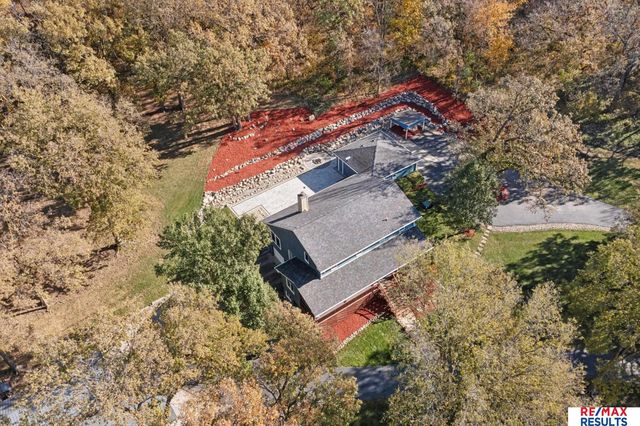 5796 County Road 40, Fort Calhoun, NE 68023