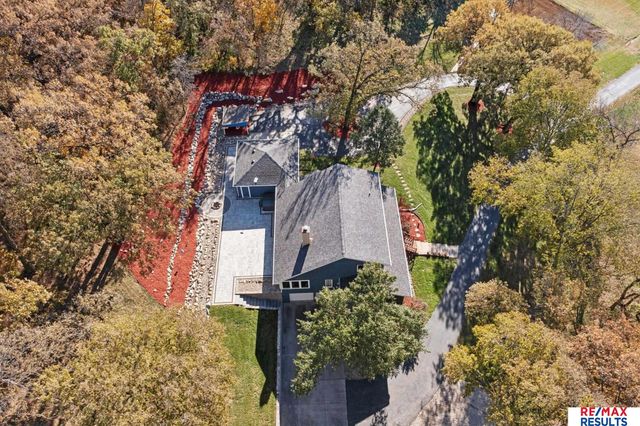 5796 County Road 40, Fort Calhoun, NE 68023