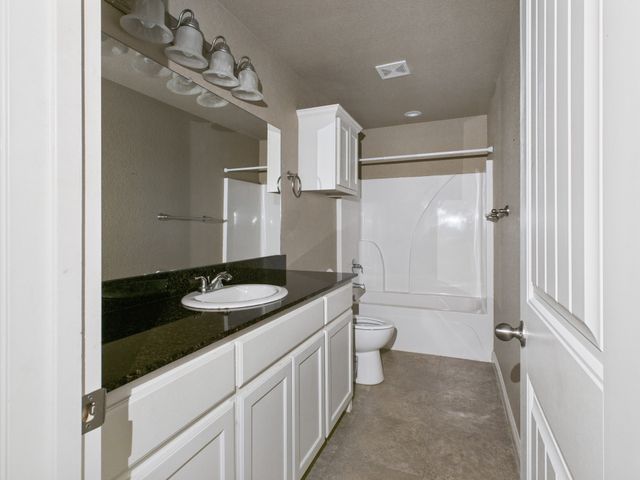 3035 Weave Court, Granbury, TX 76049