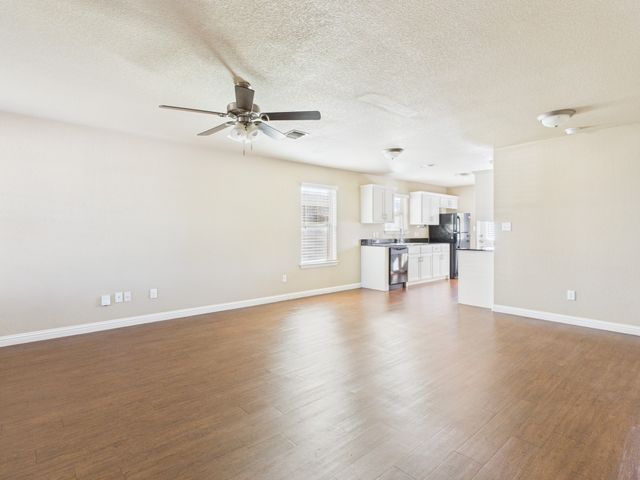 3035 Weave Court, Granbury, TX 76049