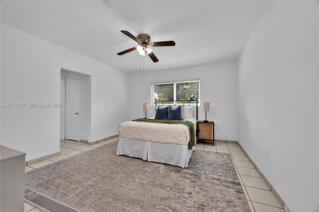 5680 SW 86th St, Miami, FL 33143