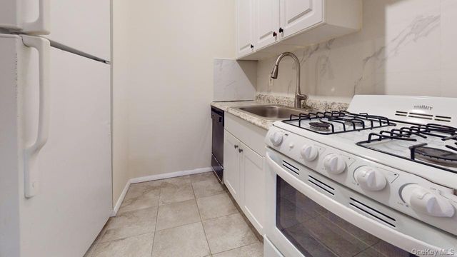 87-30 62nd Avenue 7D, Rego Park, NY 11374