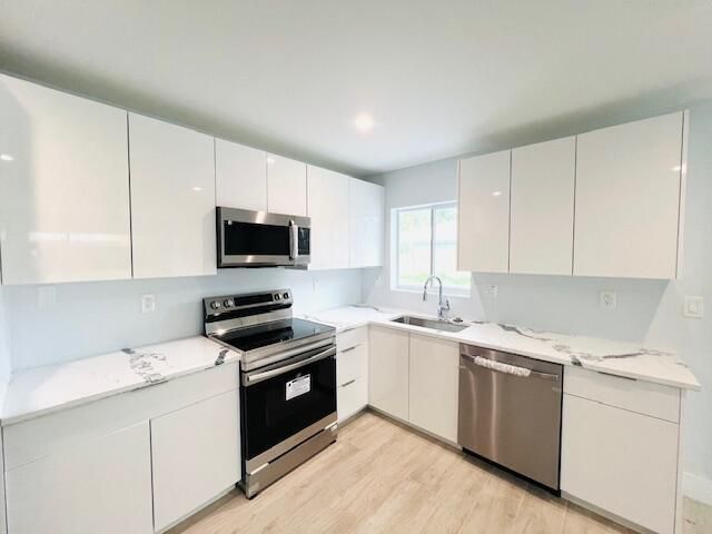 206 SE 1st Avenue 1, Delray Beach, FL 33444