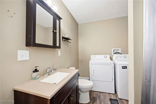 388 Prospect Street, Wellington, OH 44090