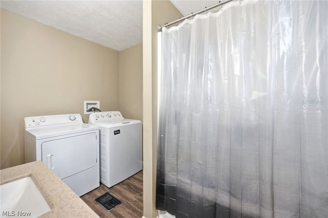 388 Prospect Street, Wellington, OH 44090