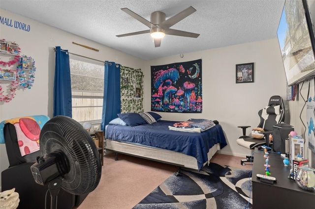 6101 COUNTY LINE ROAD, Spring Hill, FL 34606