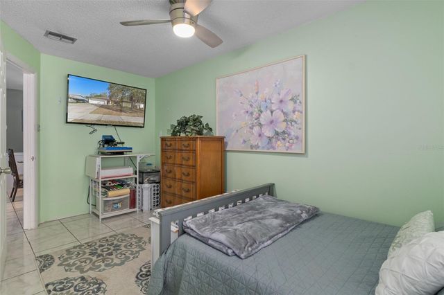 6101 COUNTY LINE ROAD, Spring Hill, FL 34606