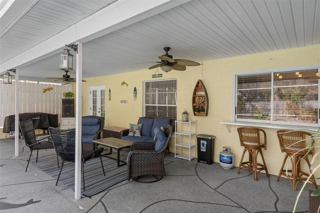 6101 COUNTY LINE ROAD, Spring Hill, FL 34606