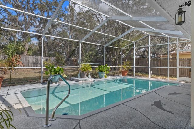 6101 COUNTY LINE ROAD, Spring Hill, FL 34606