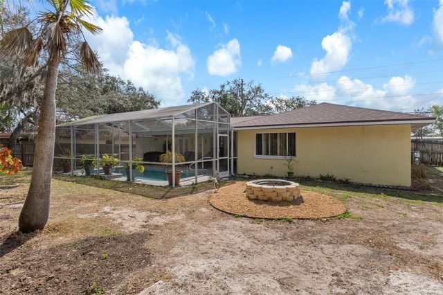 6101 COUNTY LINE ROAD, Spring Hill, FL 34606