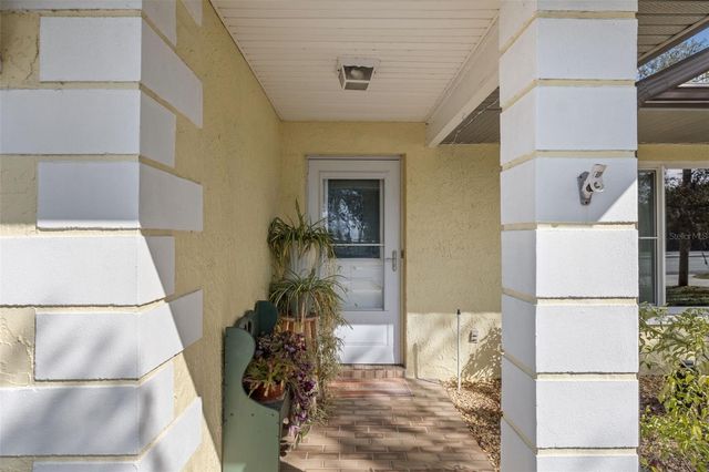 6101 COUNTY LINE ROAD, Spring Hill, FL 34606