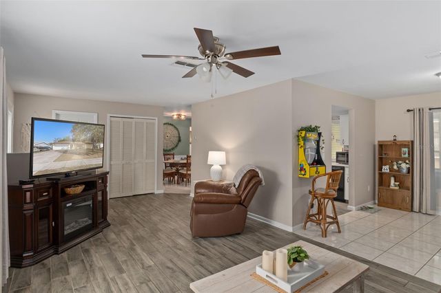 6101 COUNTY LINE ROAD, Spring Hill, FL 34606