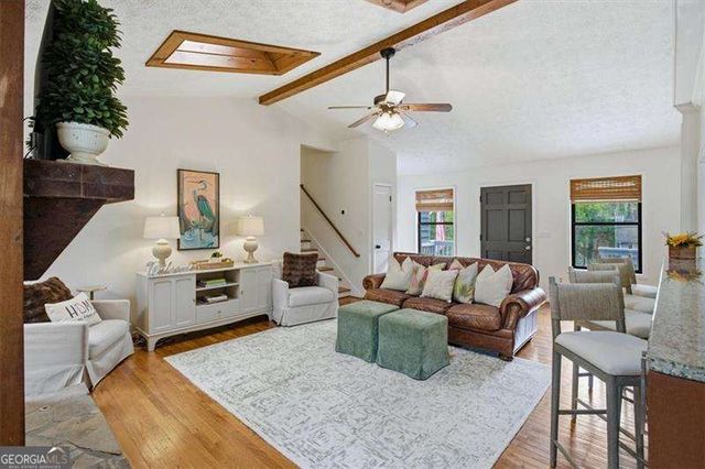 4123 Inola Trail NE, Roswell, GA 30075