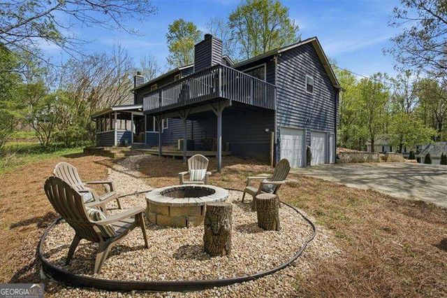 4123 Inola Trail NE, Roswell, GA 30075