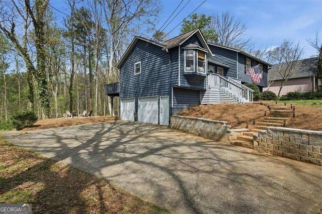 4123 Inola Trail NE, Roswell, GA 30075