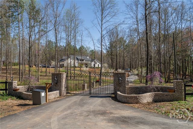 1953 Barton Bridge Road, Monroe, GA 30655