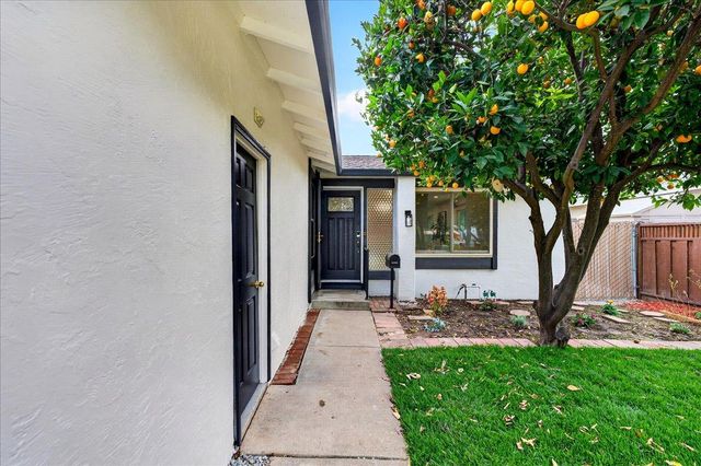 289 Martinvale Lane, San Jose, CA 95119