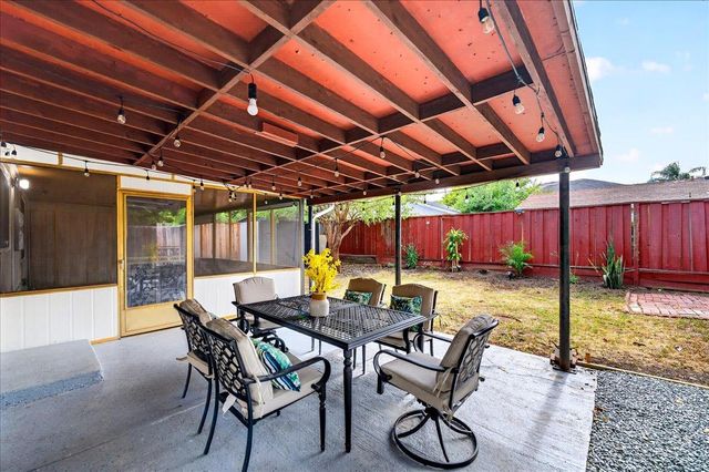 289 Martinvale Lane, San Jose, CA 95119