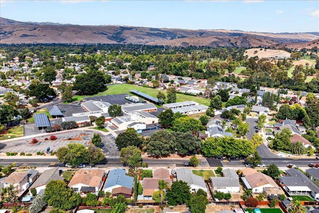 289 Martinvale Lane, San Jose, CA 95119